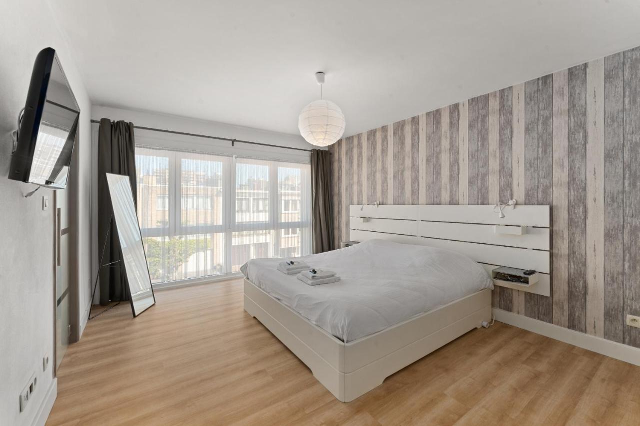 Ruime Woning 10P Met Zonnige Tuin & Nabij Strand 블랑켄베르크 외부 사진